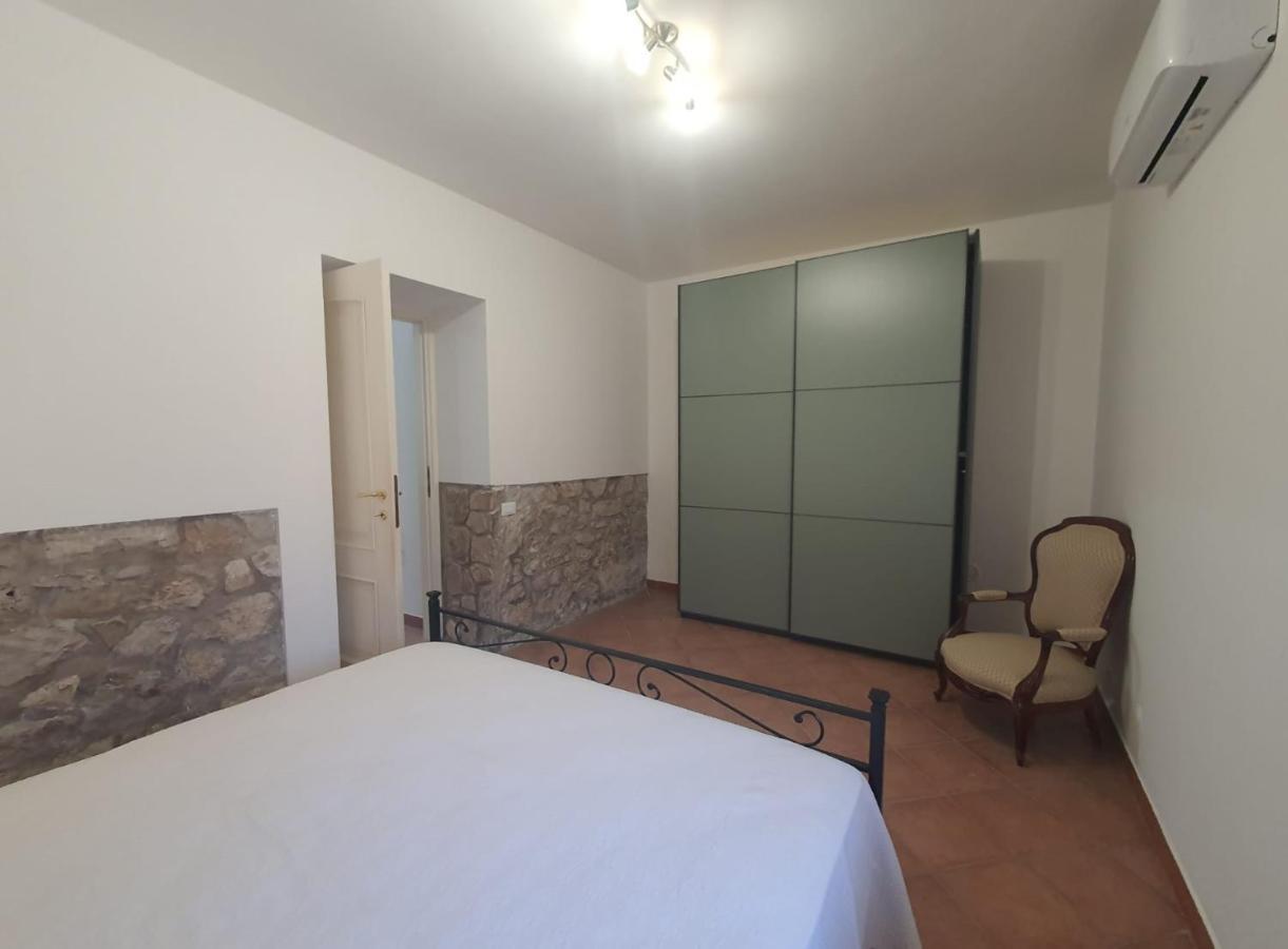 Casa Pepe - Fondi Vertice Rooms Esterno foto